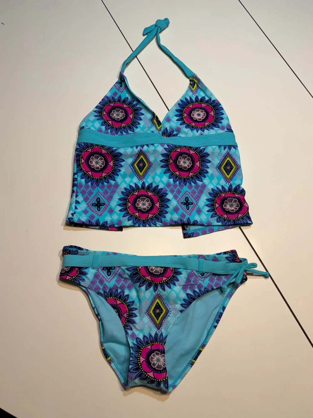 YMI girls 14 halter-style tankini bikini top with matching side-tie bottoms NWT